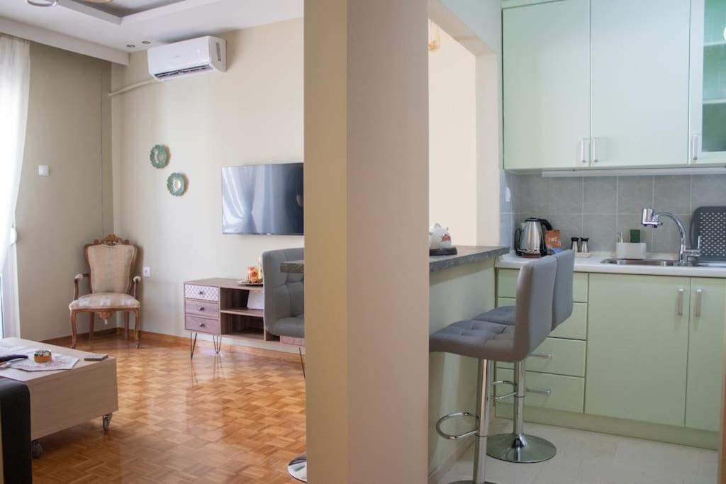 Center Proluxe Apartment アレクサンドルポリス エクステリア 写真